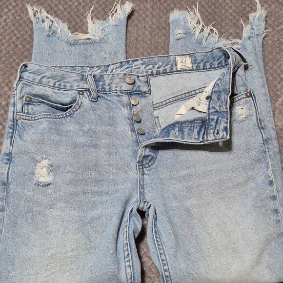 Free People We The Free Jeans Women 27 Chewed Up Distress Raw Hem Mid Rise Denim - Picture 11 of 11